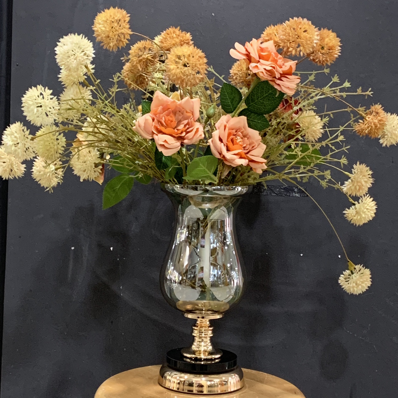 Light luxury gold metal crystal glass vase European model room table top decorative vase set height of 28cm thumbnail