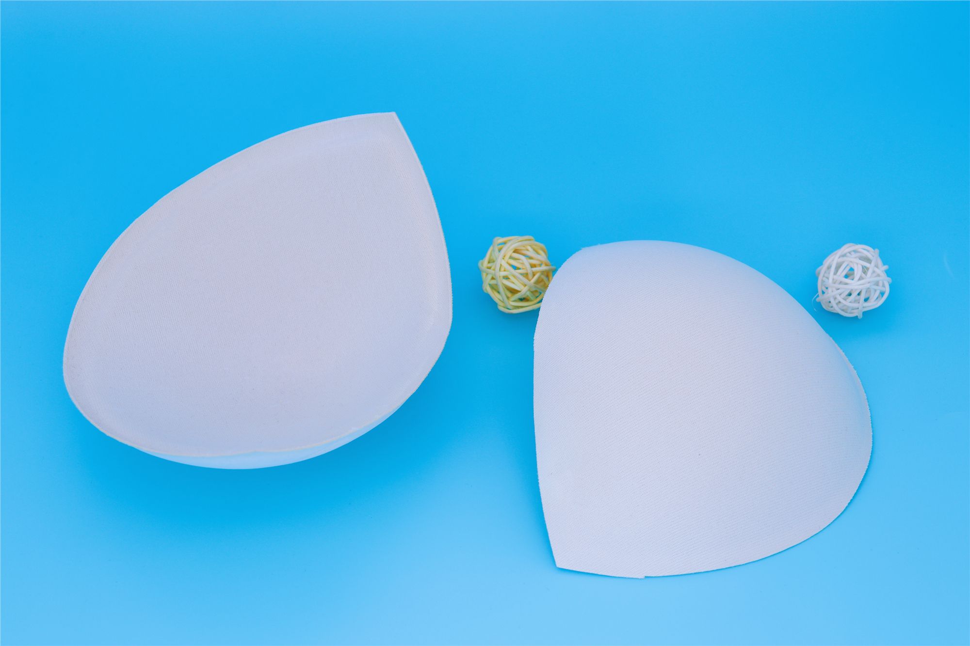 厂家直销高品质舒适服装辅料LUCK38罩杯产品图