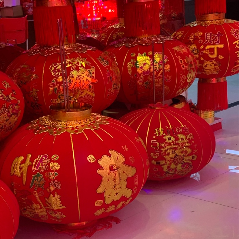 "National Trend New Year and Spring Festival Wooden lantern Children's diy handicraft material package, ancient-style luminous hand-held small flower lantern, wooden carved palace lantern 2.