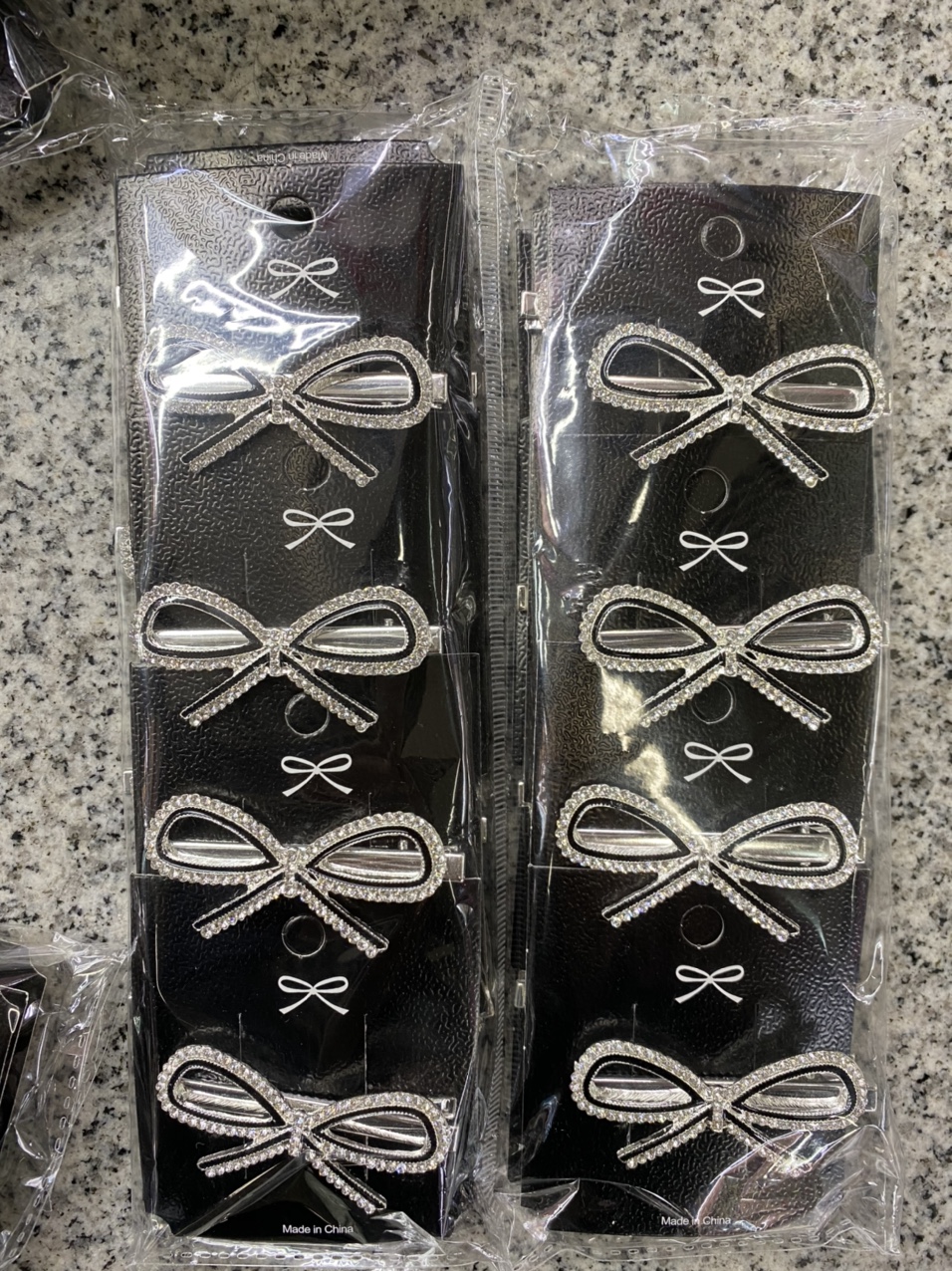 蝴蝶结黑边发夹