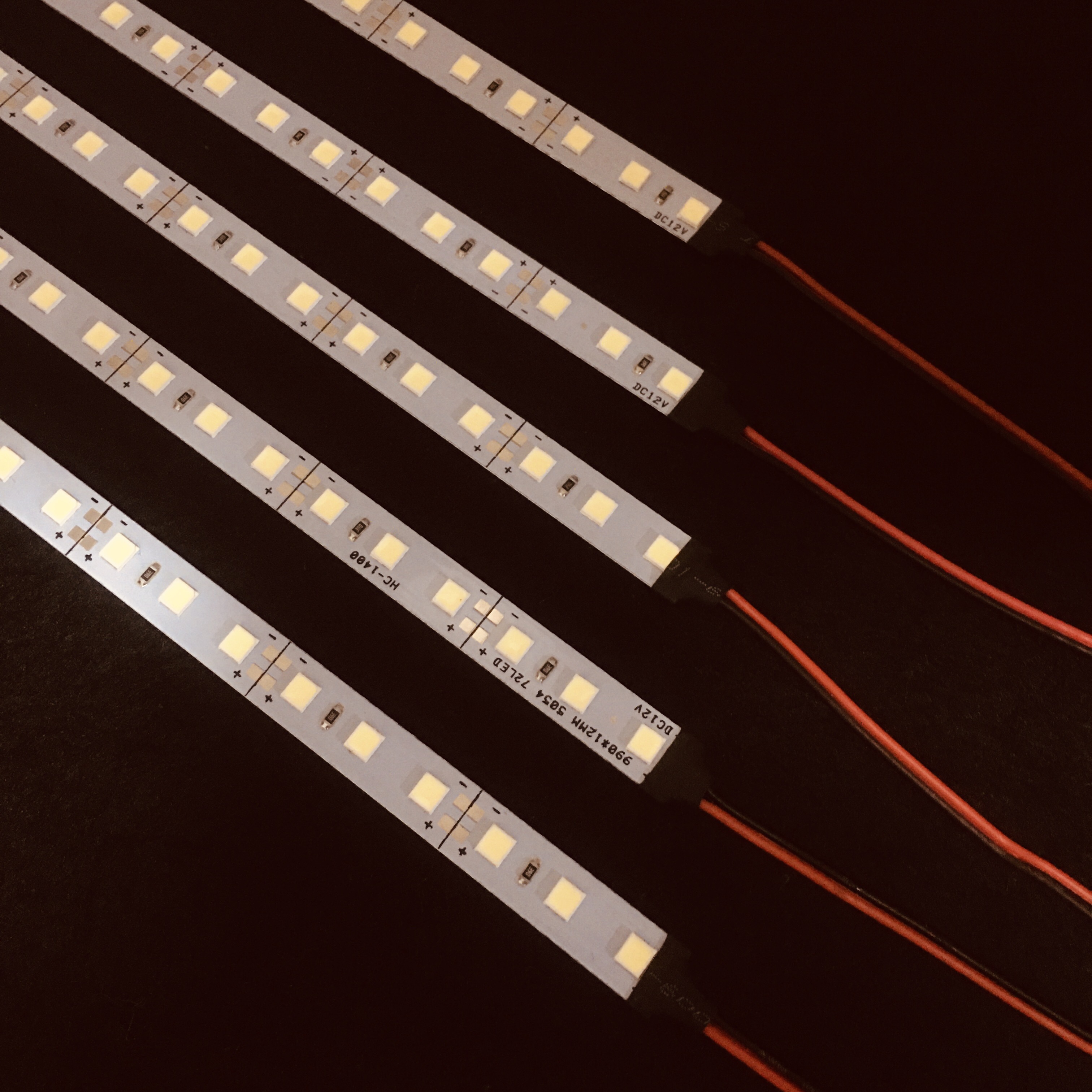 Automotive LED light strips, 12-volt lighting fixtures, 50-centimeter roof lights, white light reading lamps undefined