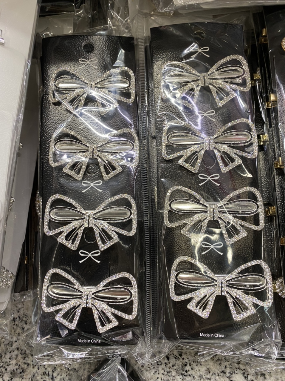 Bows full of hair clips