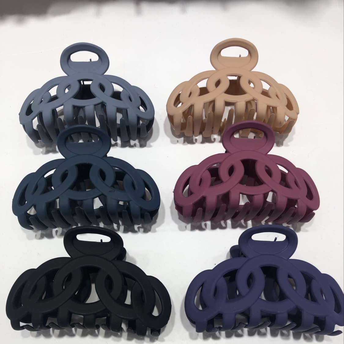 Internet-famous chain hair claws