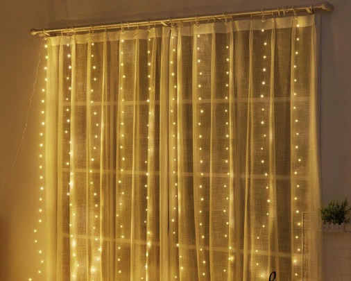 Plastic lighting fixtures, copper wire curtains and decorative lights for all
