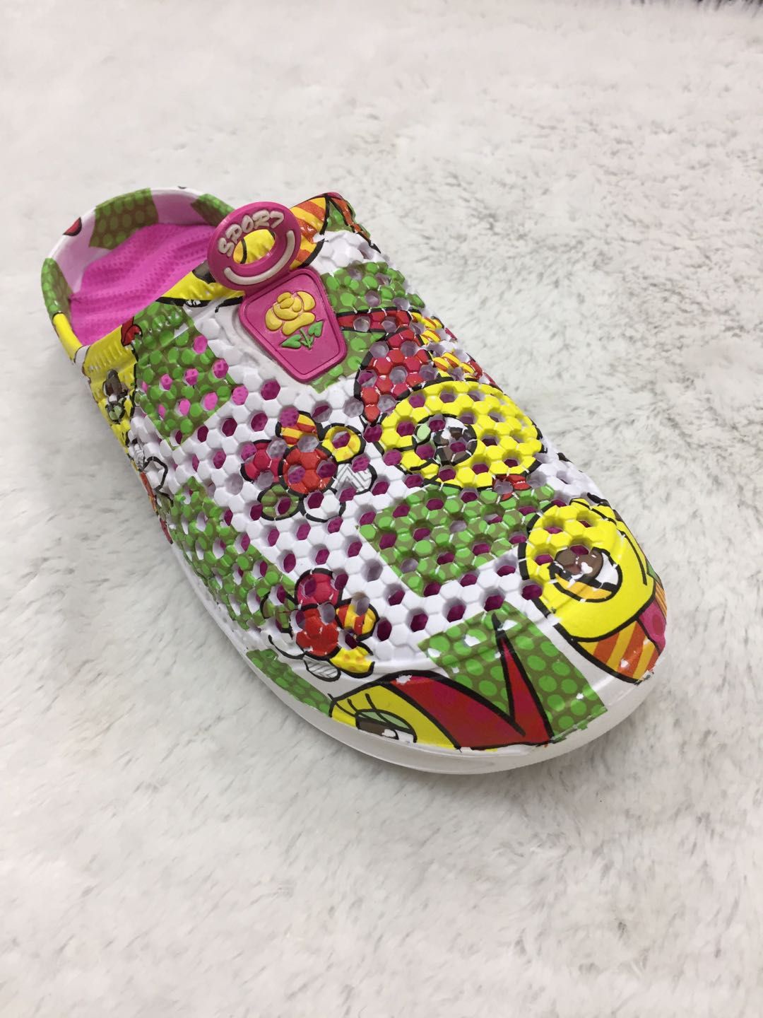 Graffiti crocs for women