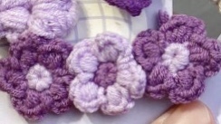 Wool Hand Hook Small Flower undefined
