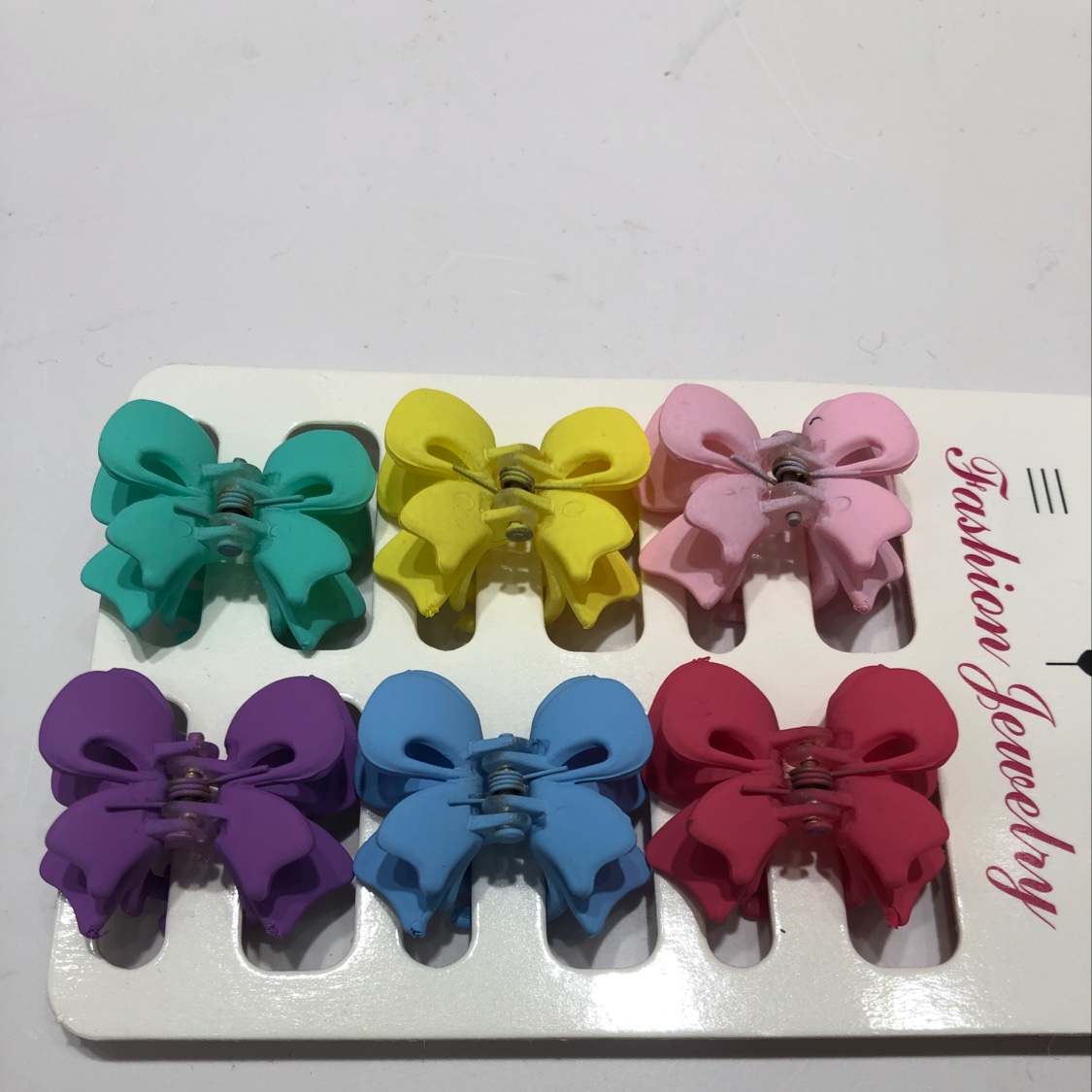 The popular double-layer butterfly hair claws mini hair claws bangs claws