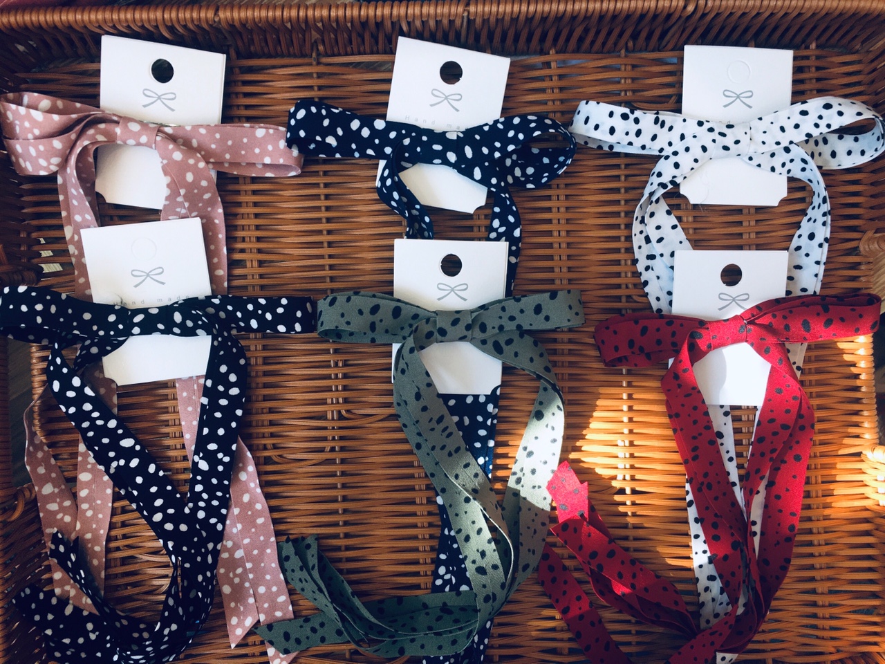 春款蝴蝶结厂家直销爆款布艺可爱好看超级绚丽多彩无敌可爱