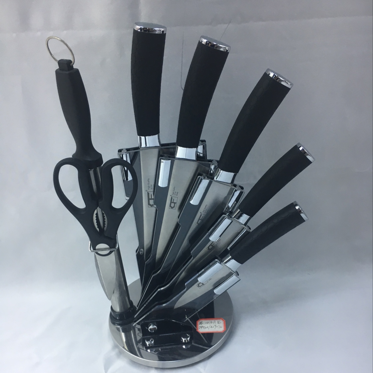 DF a 013A set of knives thumbnail