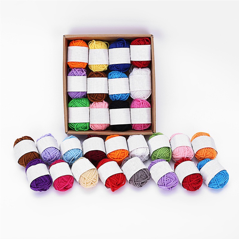 Factory direct sales of handmade DIY acrylic polyester yarn sets detail image 12
