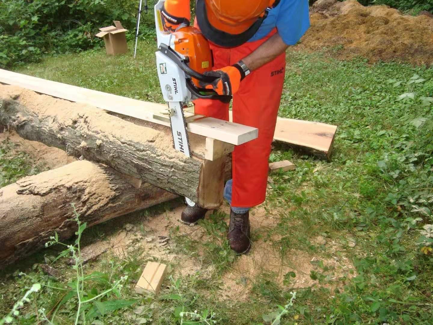 迷你开板架 竖切开板架 MINI VERTICAL CUTTING CHAINSAW MILL详情图9