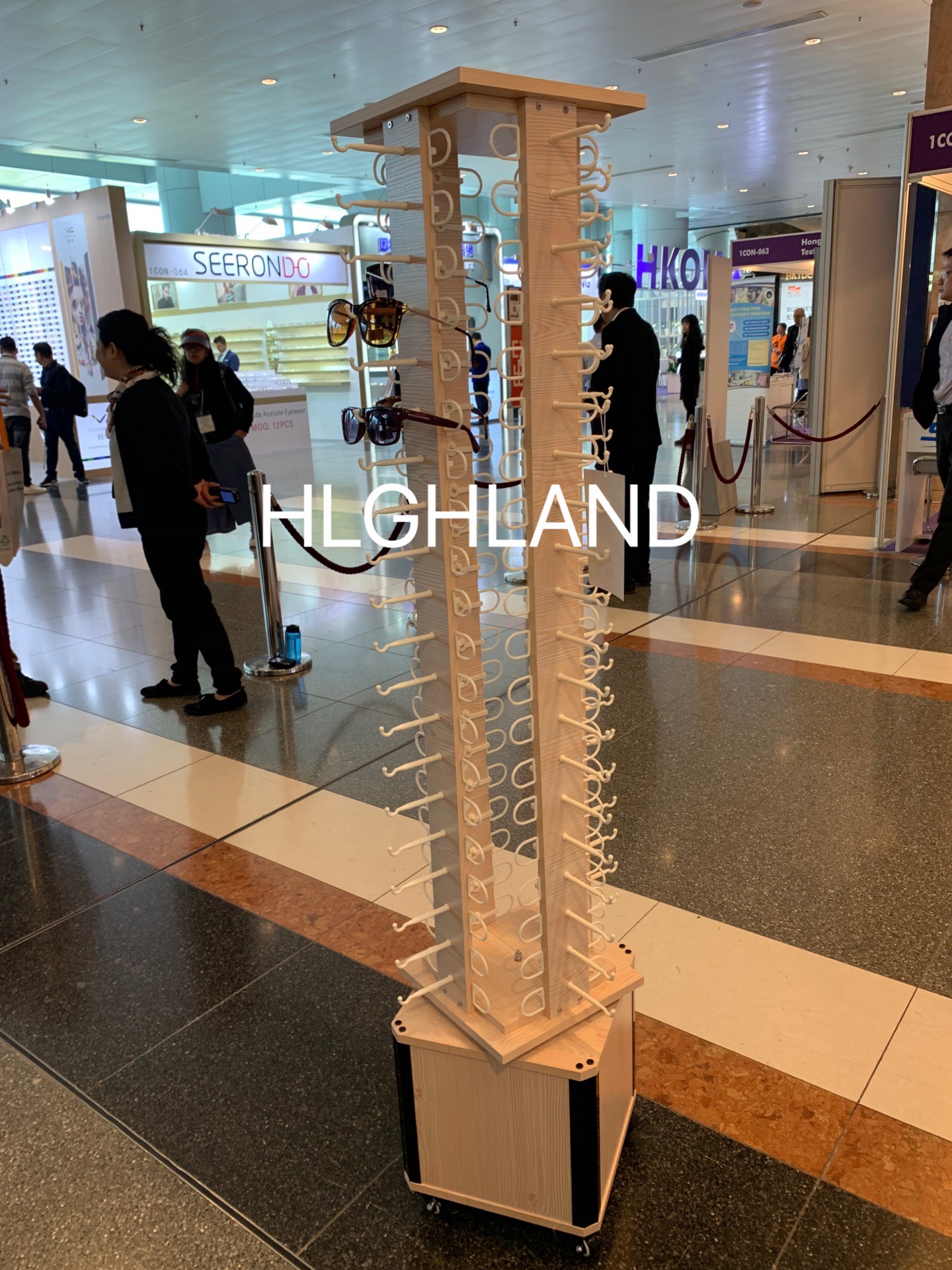 海澜德工厂直销 眼镜架货架木架产品图