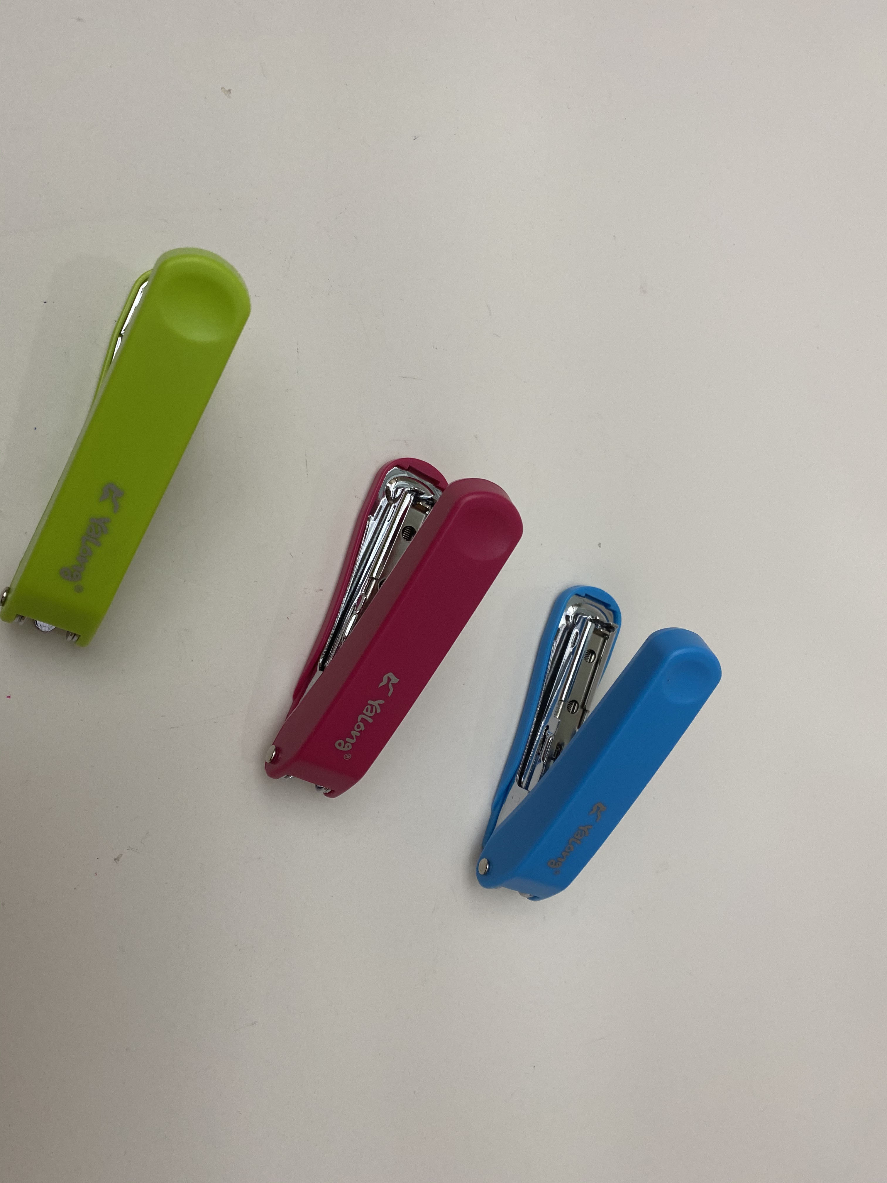 Yaron Culture Office Culture Binding Adhesive Desktop Supplies Stapler Yl55004 Stapler Specification drawing