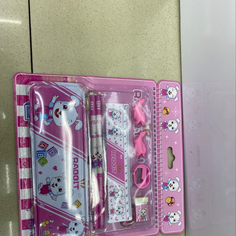 Wangsheng Stationery Office Culture Learning 318 Cartoon Pattern Stationery Set