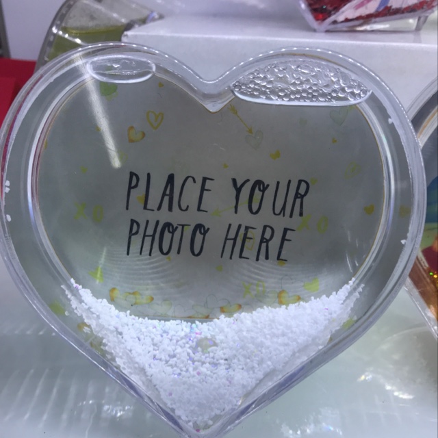 Acrylic Quicksand photo frame by Zhehui Craftsmanship 03