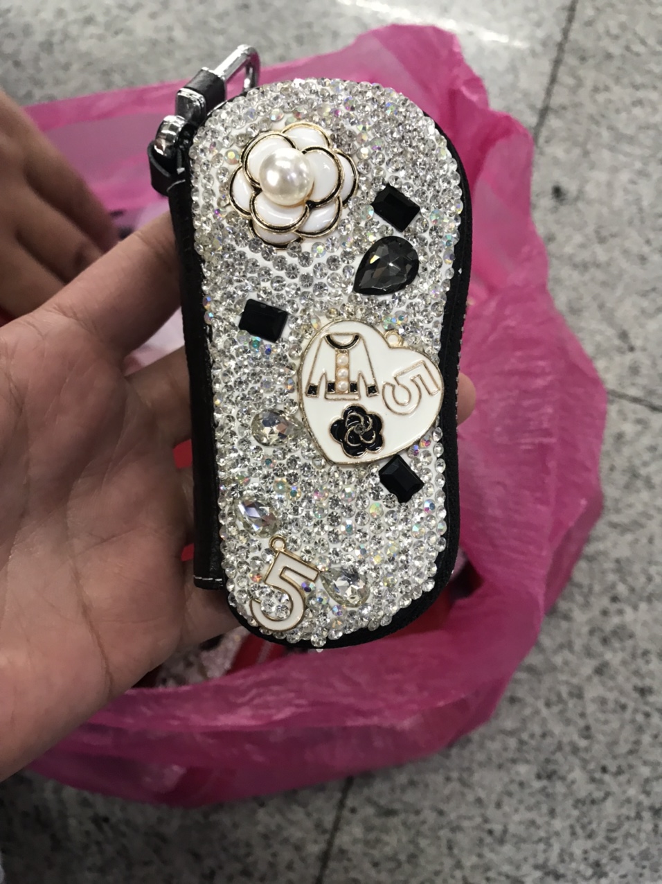 韩版时尚潮流小背包，运动包，晚装包，手工DIY定制包，礼品回礼首选，结婚新年回礼包包，🔑包包