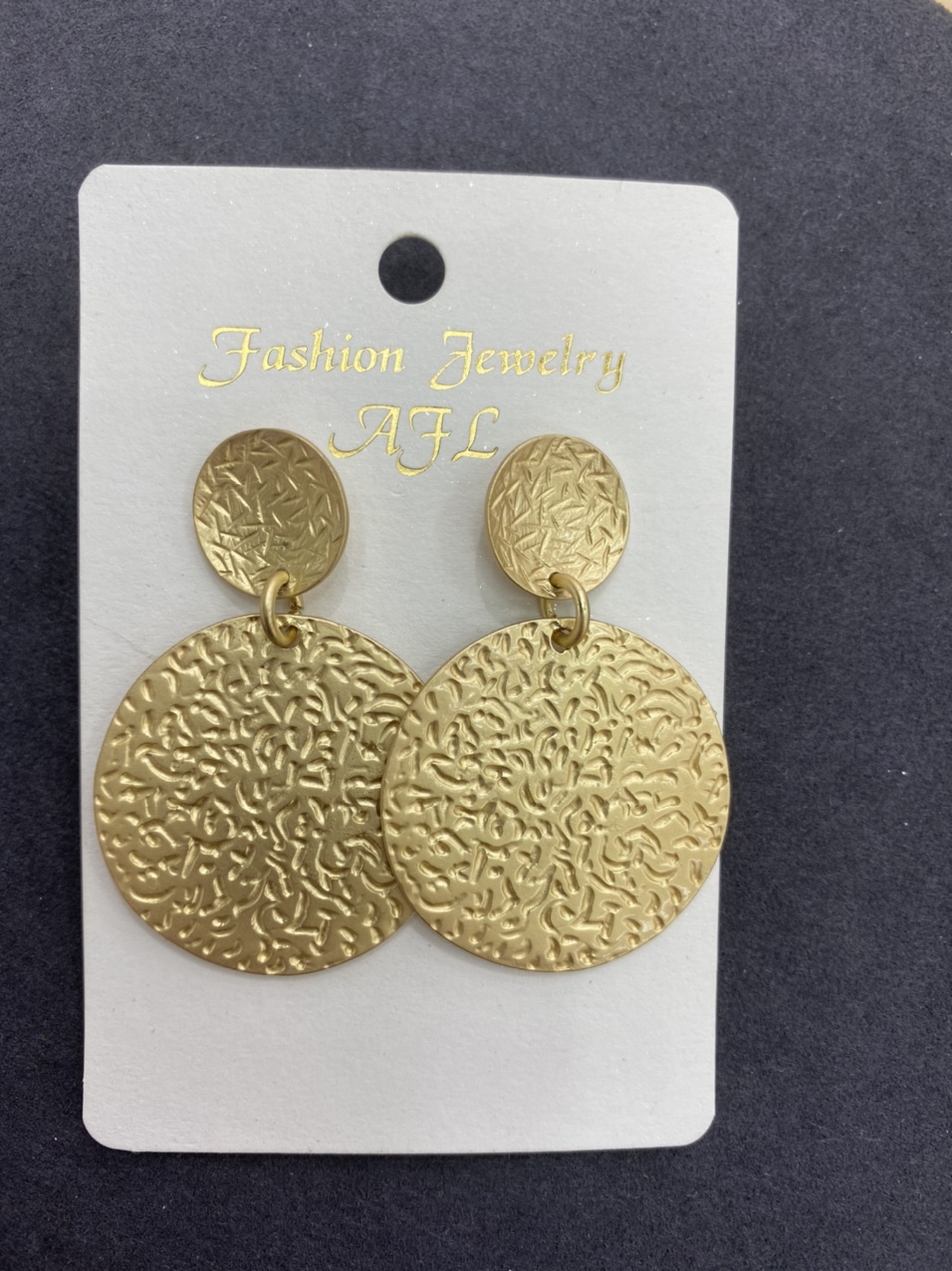 欧美大牌耳环10