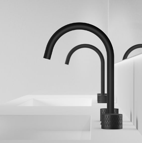 FIRMER light luxury style new bathroom bathroom gold black copper two-handed wheel kitchen faucet Item Picture