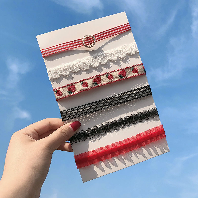 Little Chrysanthemum Necklace 1: Super Charming, Super Cute and super Elegant Love Fragrance Accessory 435 Little Chrysanthemum Necklace 1: Super Charming, Super Cute and super Elegant Love Fragrance Accessory 435