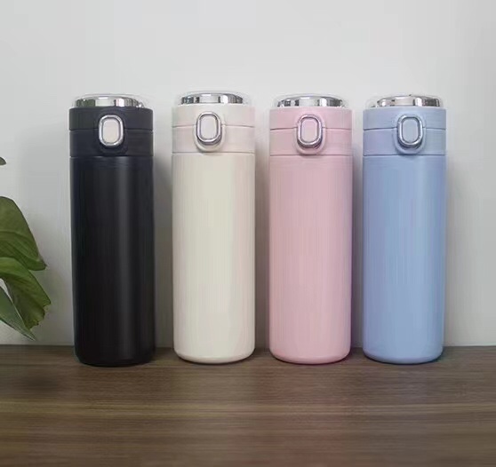 New bouncing insulated cup