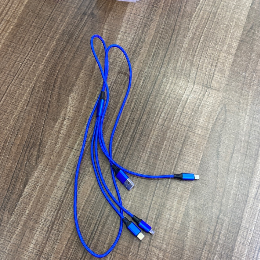 One drag three braided data cables, two amperes current detail image 2