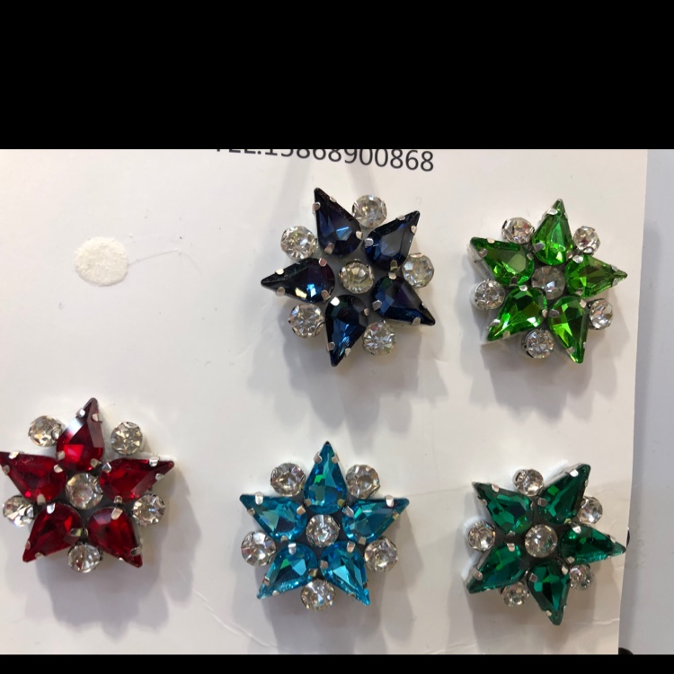 Hand-Stitched Bead details Picture