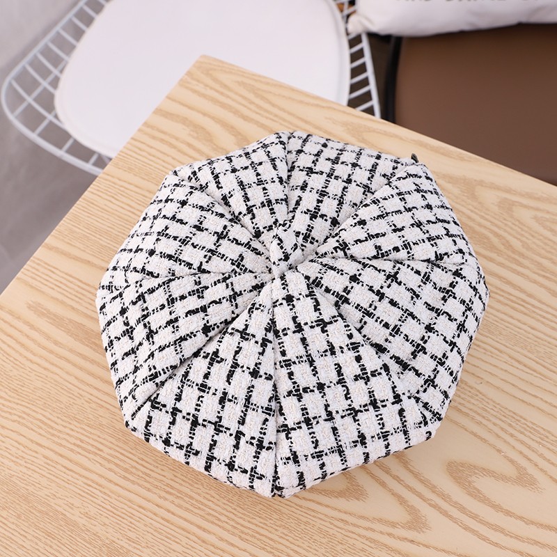 Children's Vintage Checked Beret Girl Princess British Autumn/Winter Bud Hat Foreign Korean Hipster Baby Octagon Hat Item Picture