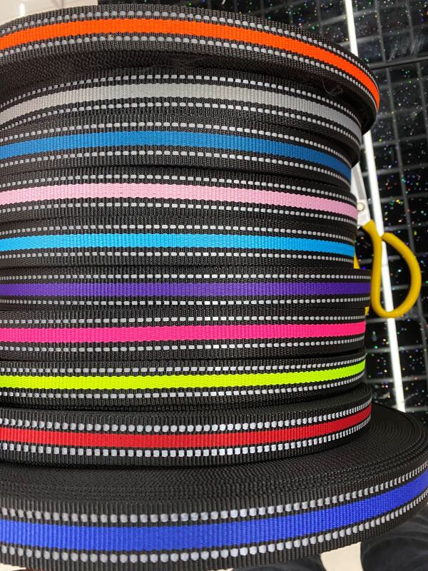 Manufacturers Direct Sales Of 2.5Cm Imitation Nylon Reflective Webbing Pet Reflective Webbing Pet Reflective Webbing Yoga Strap Strap
