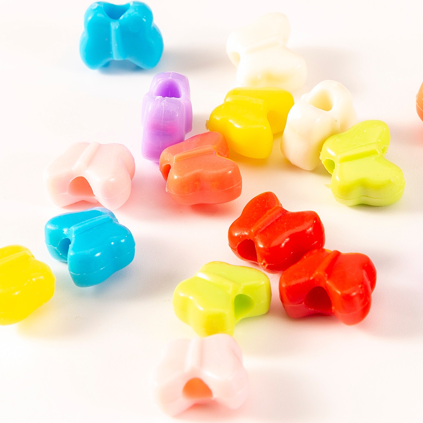 PS塑料珠子蝴蝶13MM实色混色坯饰品配件散珠串珠厂家直销详情2