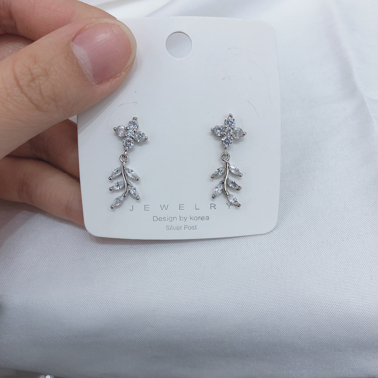 Fashion Earrings 7 thumbnail