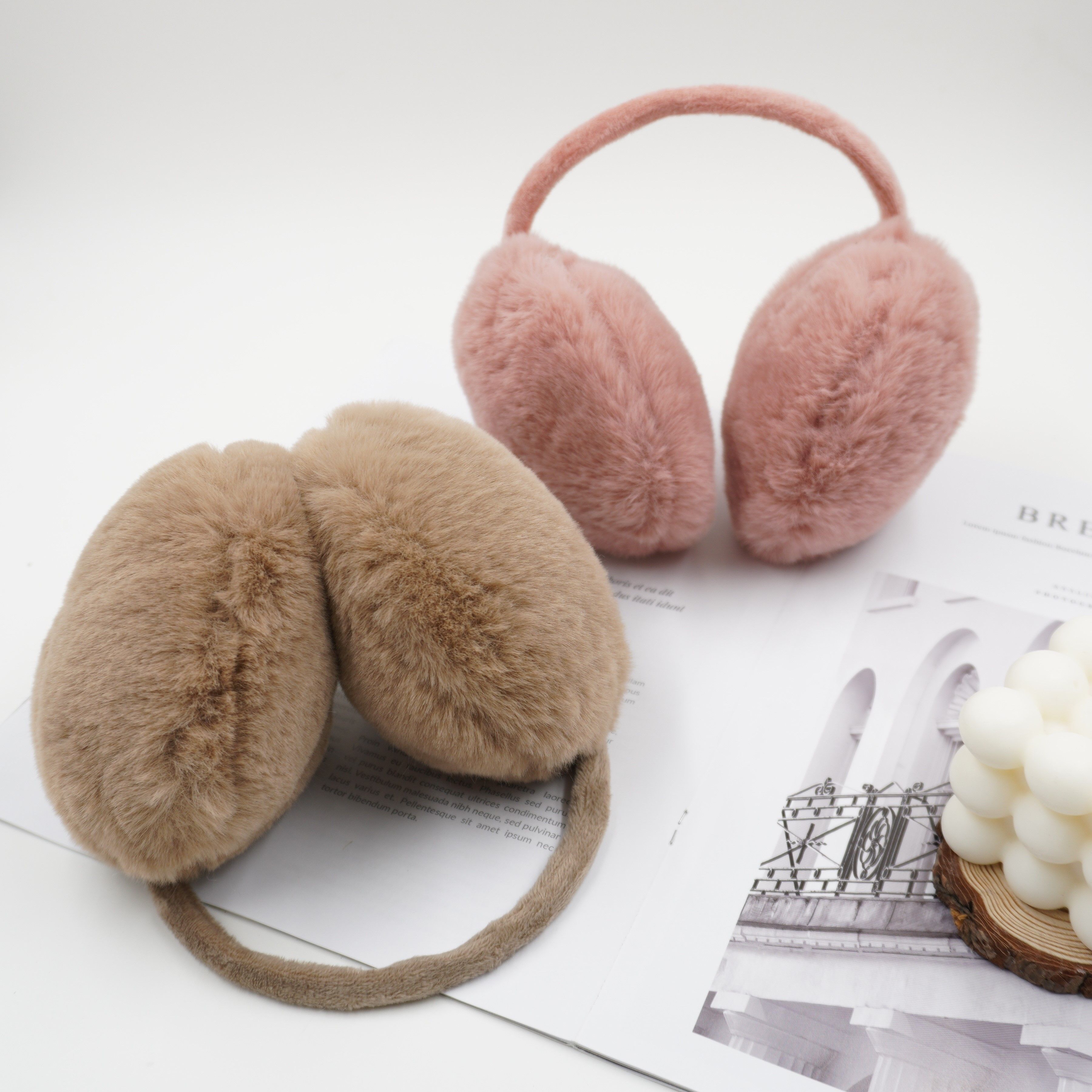 厂家直销仿兔毛后扣式耳罩女士儿童适用保暖护耳