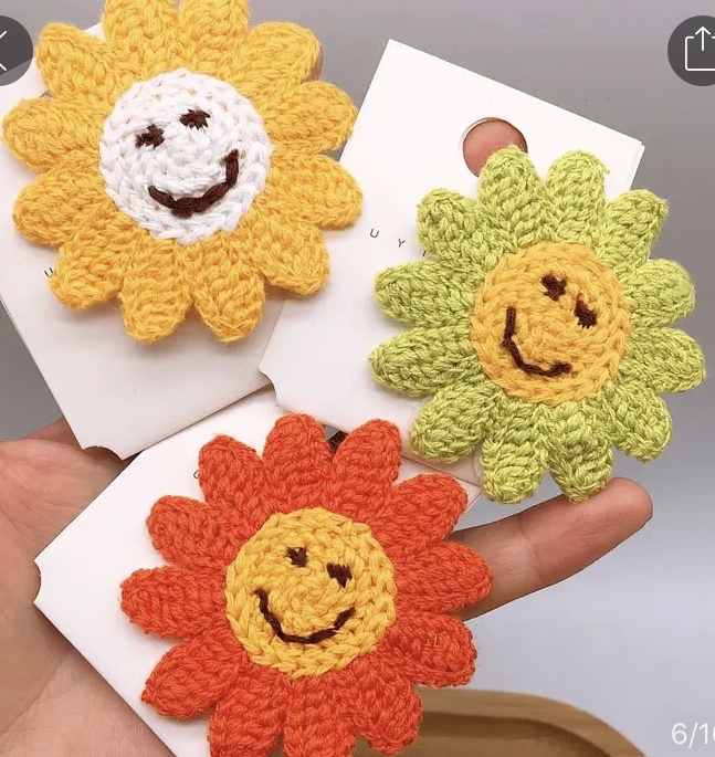 Smiley Face Doll Flower Piece Specification drawing