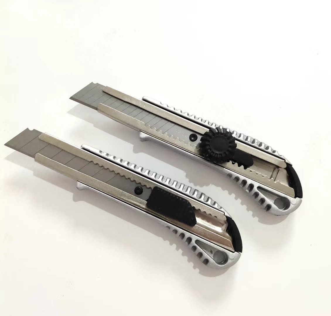 Utility knives, paper knives, wallpaper knives, woodworking knives, large utility knives, knives, office and educational knives, scissors, knives, scissors, scale scissors, stainless steel knives, stationery Item Picture