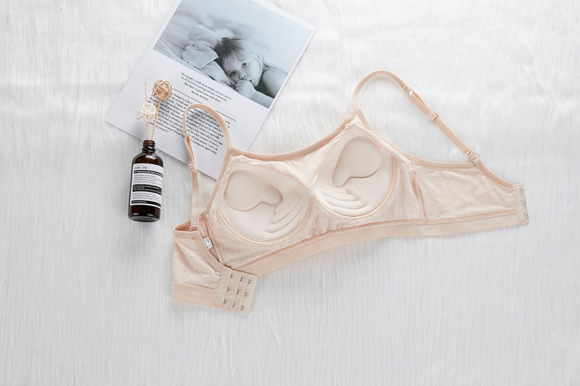 新款三排扣无钢圈吊带文胸螺纹面裹胸手托棉杯无痕舒适抹胸青少女胸罩运动瑜伽背心详情图8