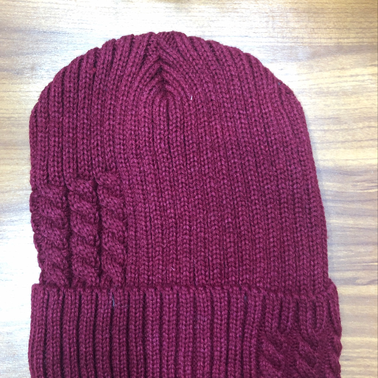 Ted Hat Blossom 1 - Timeless Elegance