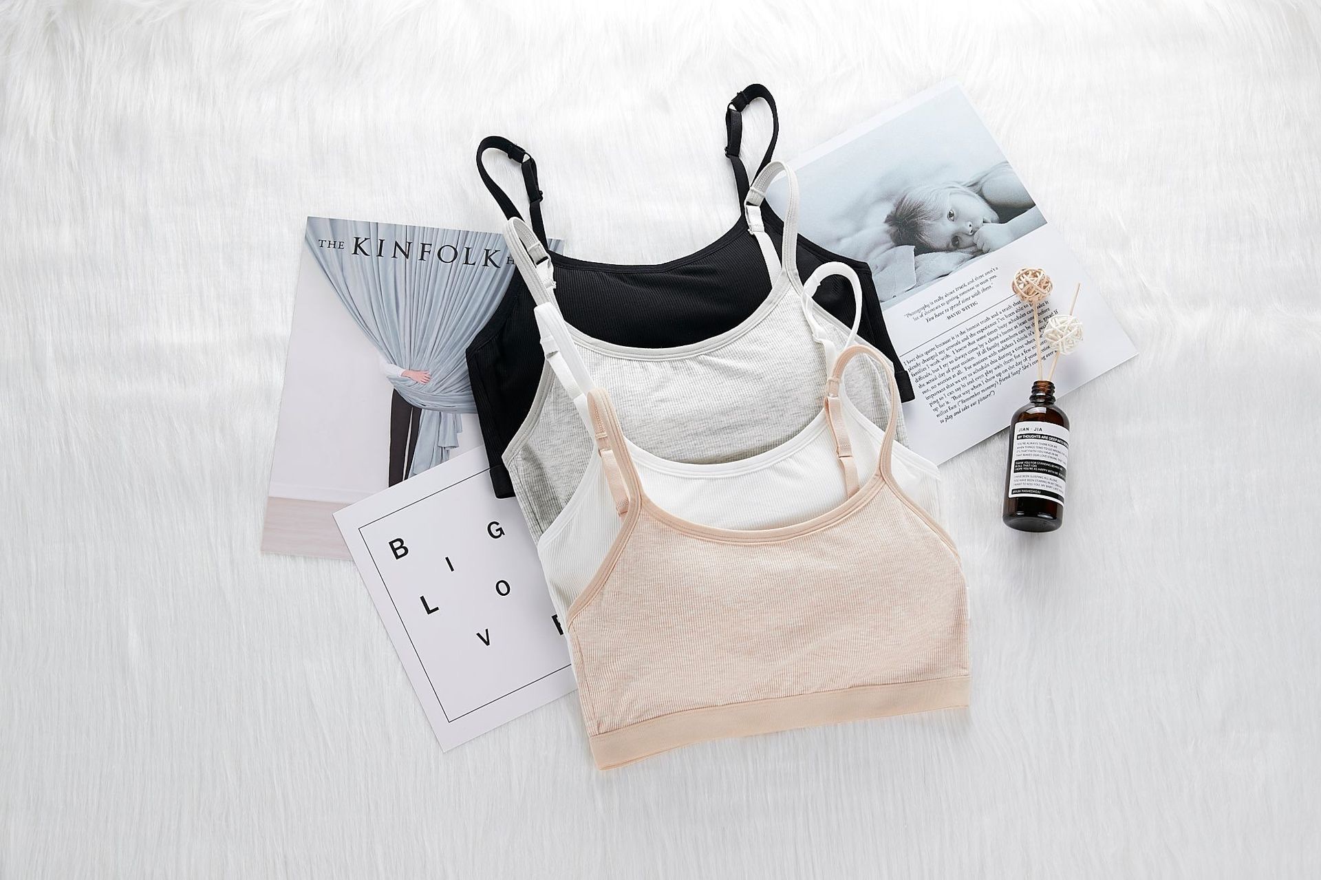 新款三排扣无钢圈吊带文胸螺纹面裹胸手托棉杯无痕舒适抹胸青少女胸罩运动瑜伽背心产品图