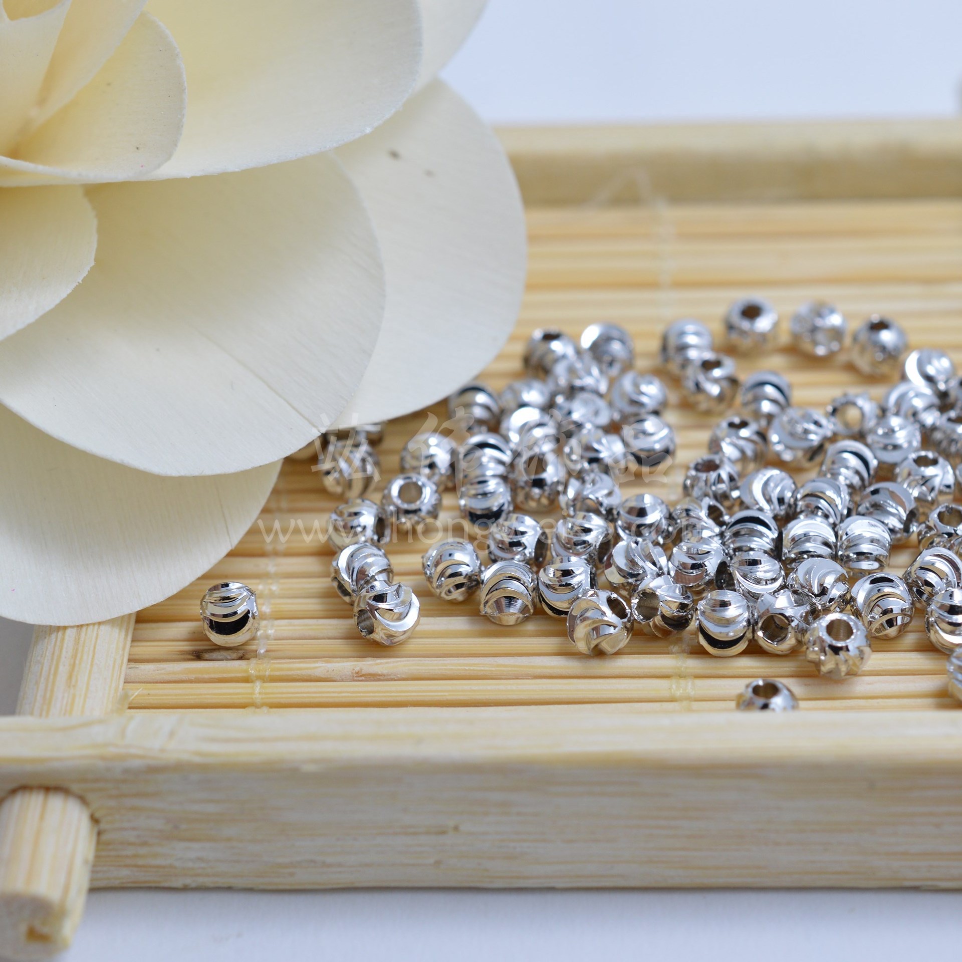 耳钉/饰品/四爪耳钉/ccb/打耳洞产品图