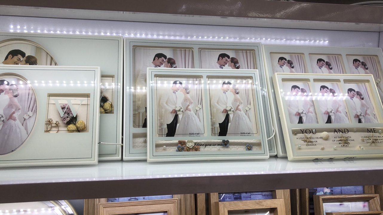 小弟相框工艺品摆件装BC家居装饰摆件45