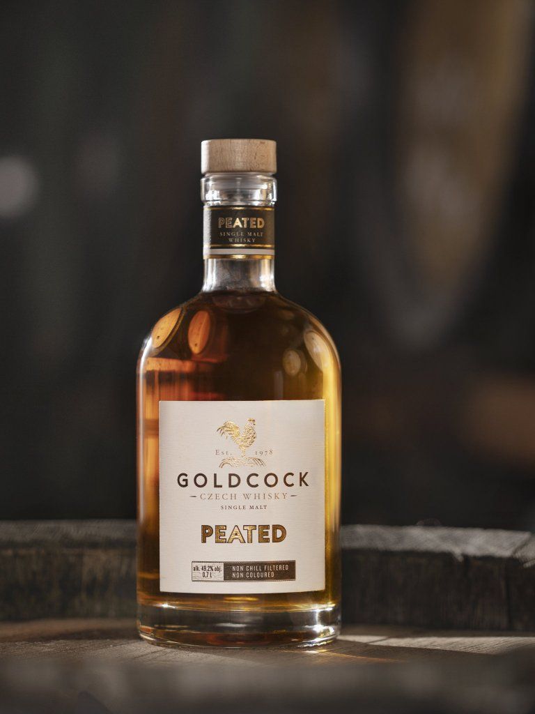 Gold Cock Whisky捷克金公鸡威士忌烟熏49.2％ 0.7L