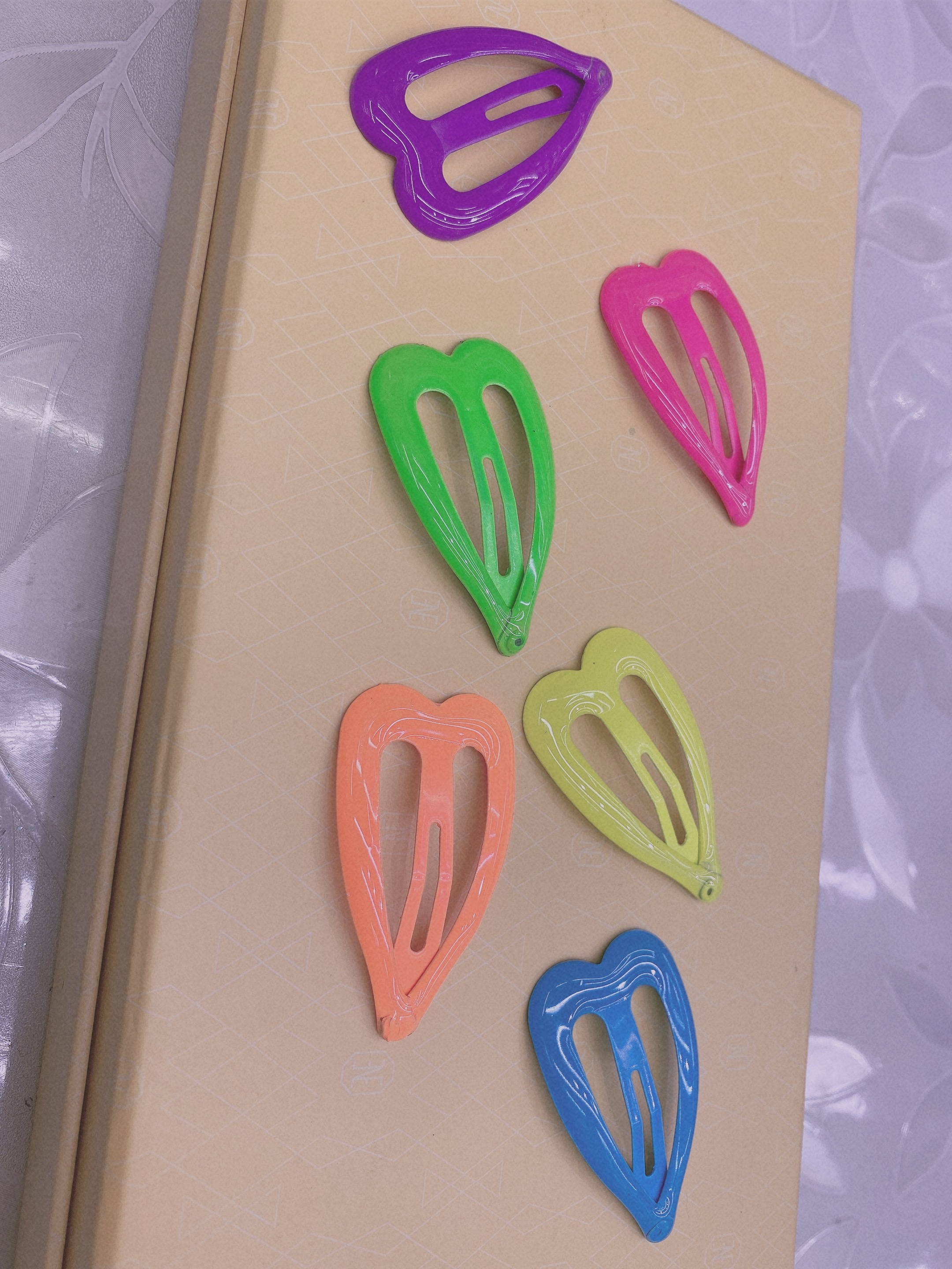 5 Cm Peach Heart Fluorescent Drop Oil Manufacturers Direct Sales Network Red Explosive Diy Yanjun Jewelry Accessories details Picture