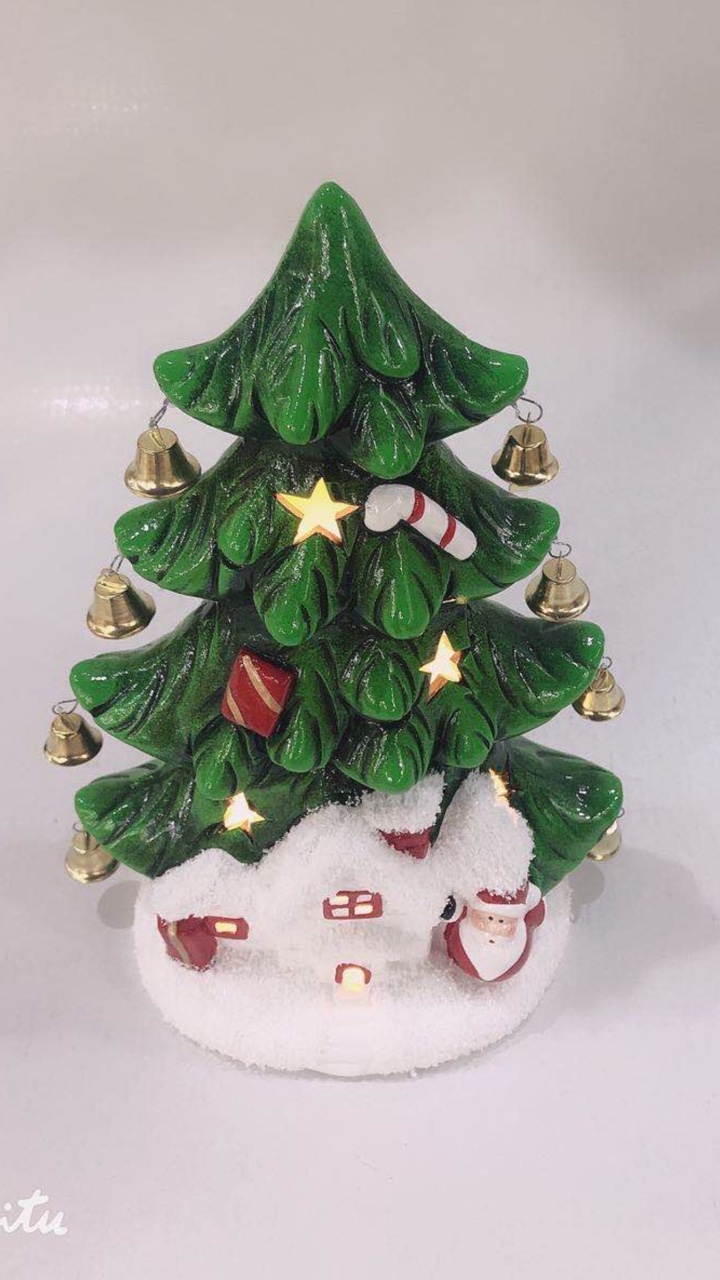 Ceramic Christmas crafts thumbnail