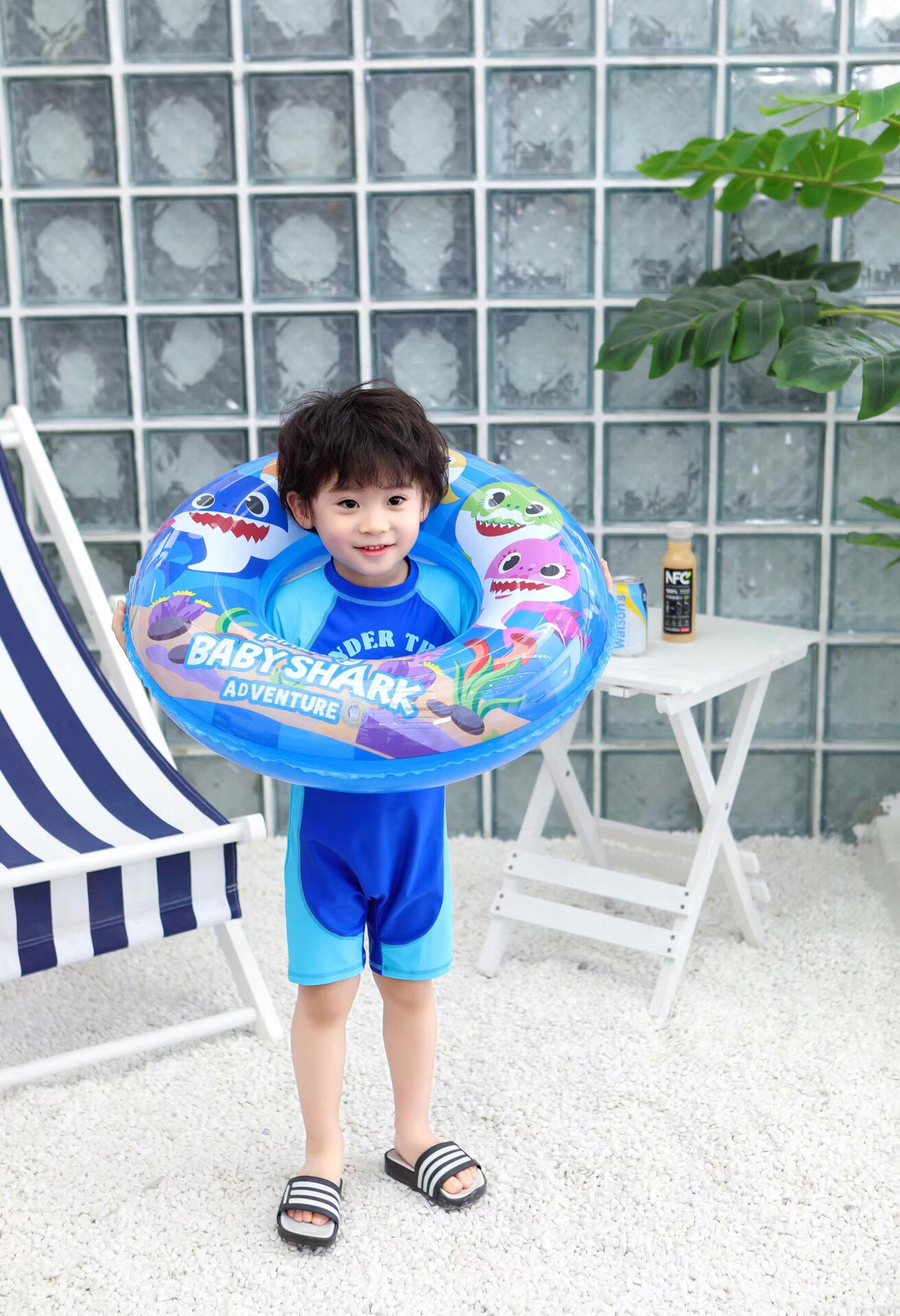 ins thickened cartoon children's swimming rings, shark baby armpit rings, swimming rings and PVC water rings are available in stock Application Scenario