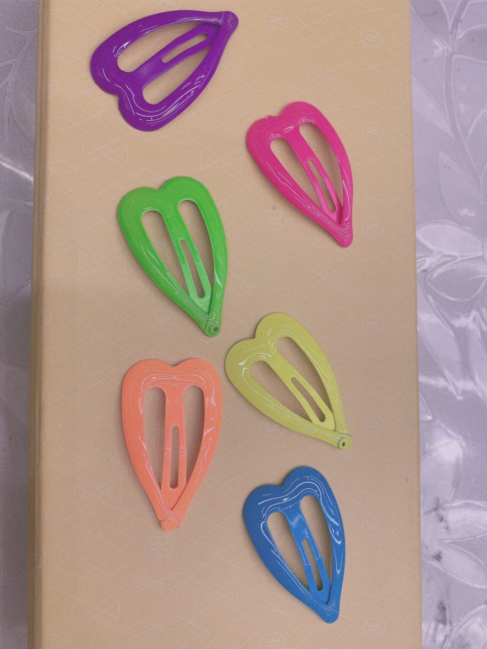 5 Cm Peach Heart Fluorescent Drop Oil Manufacturers Direct Sales Network Red Explosive Diy Yanjun Jewelry Accessories