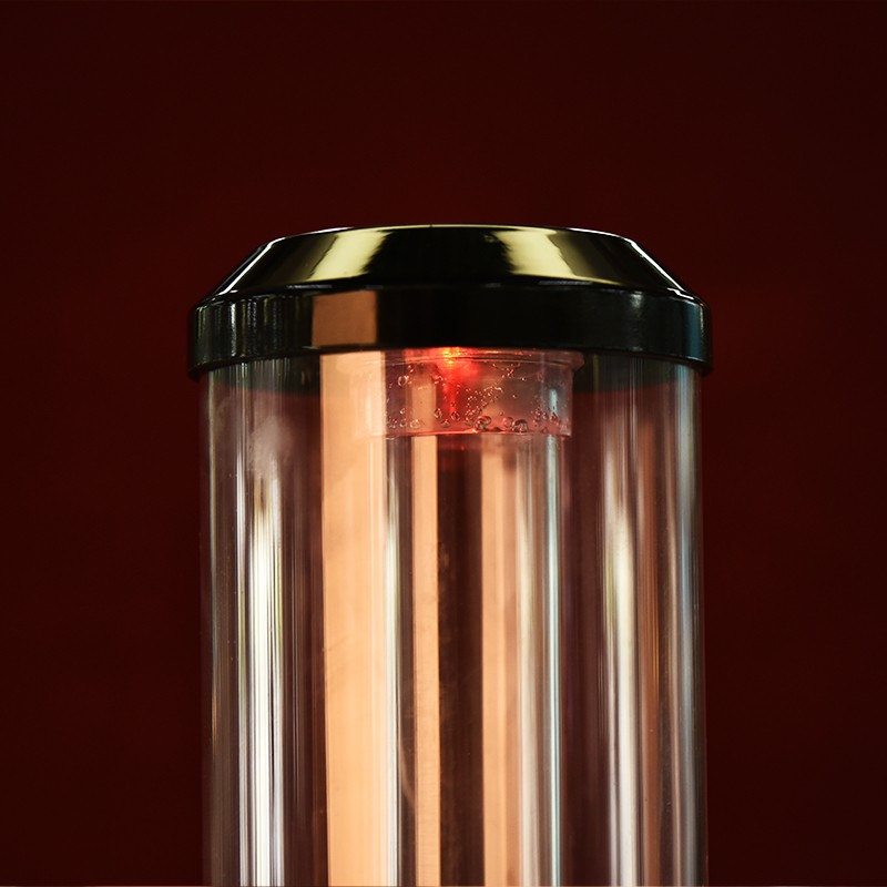 Tri-Corner 3L With Light Red Champagne details Picture
