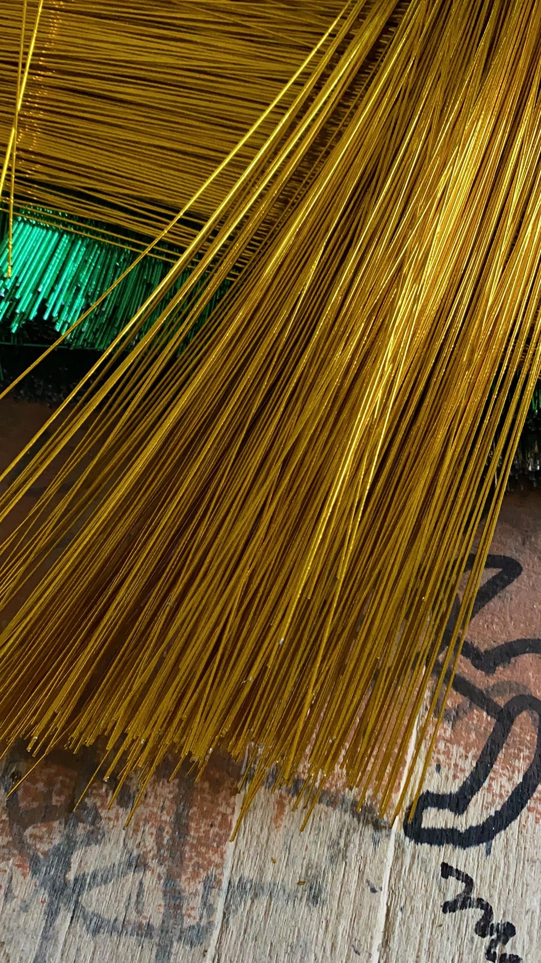 丝网花材料，工艺品材料彩色膜包铁丝，摇钱树材料详情图1