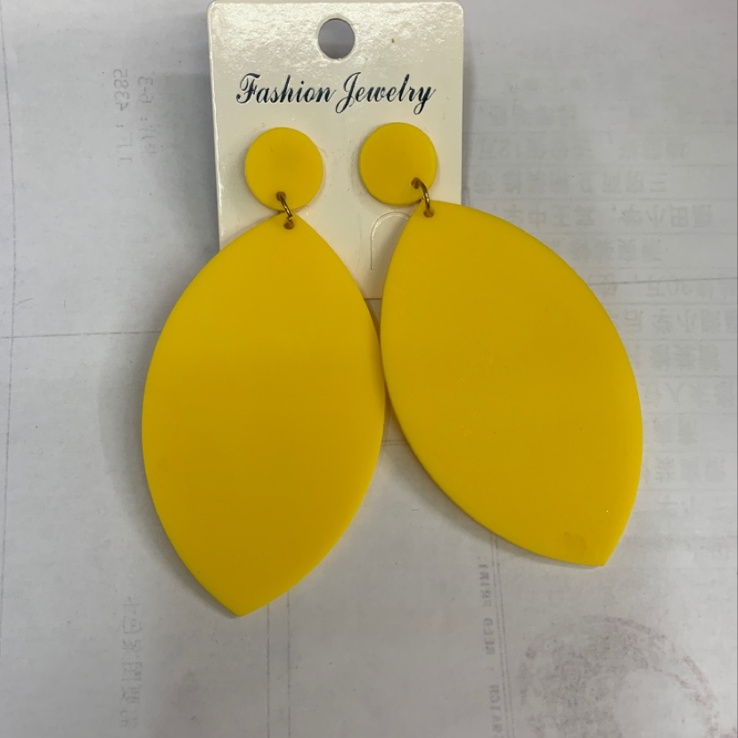 Rubber flag earring thumbnail