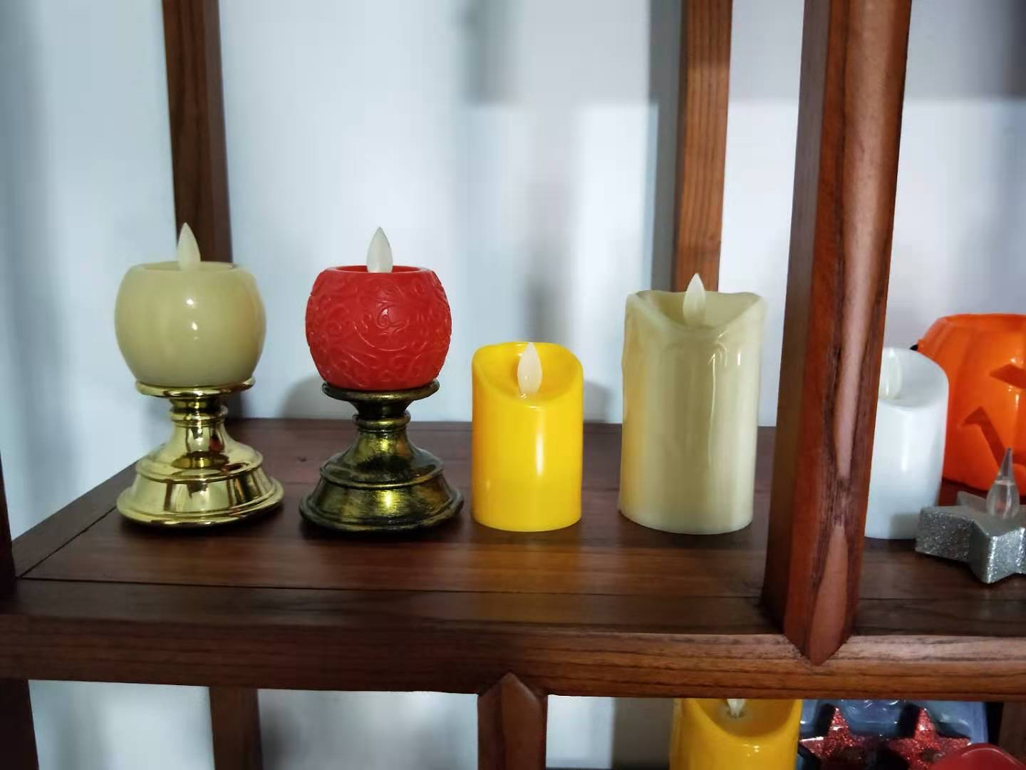 LED彩色电子蜡烛白底实物图