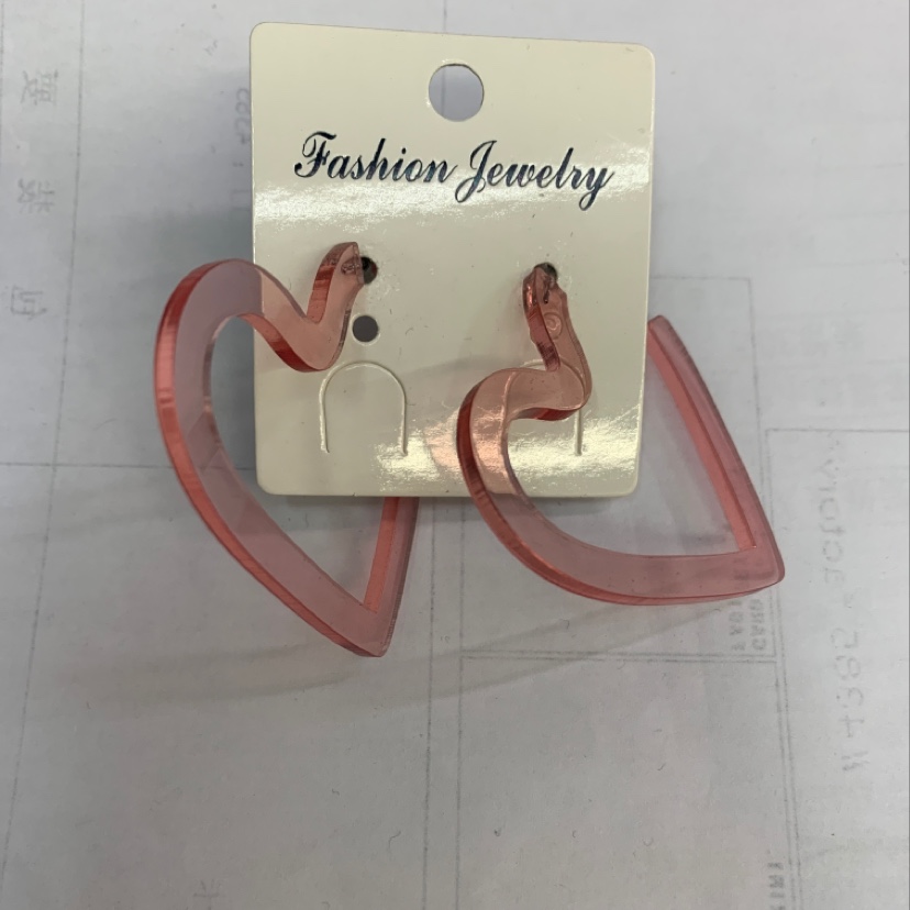 C heart earrings thumbnail