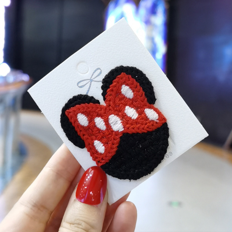 Knitted woolen hair clip cartoon BB clip Application Scenario