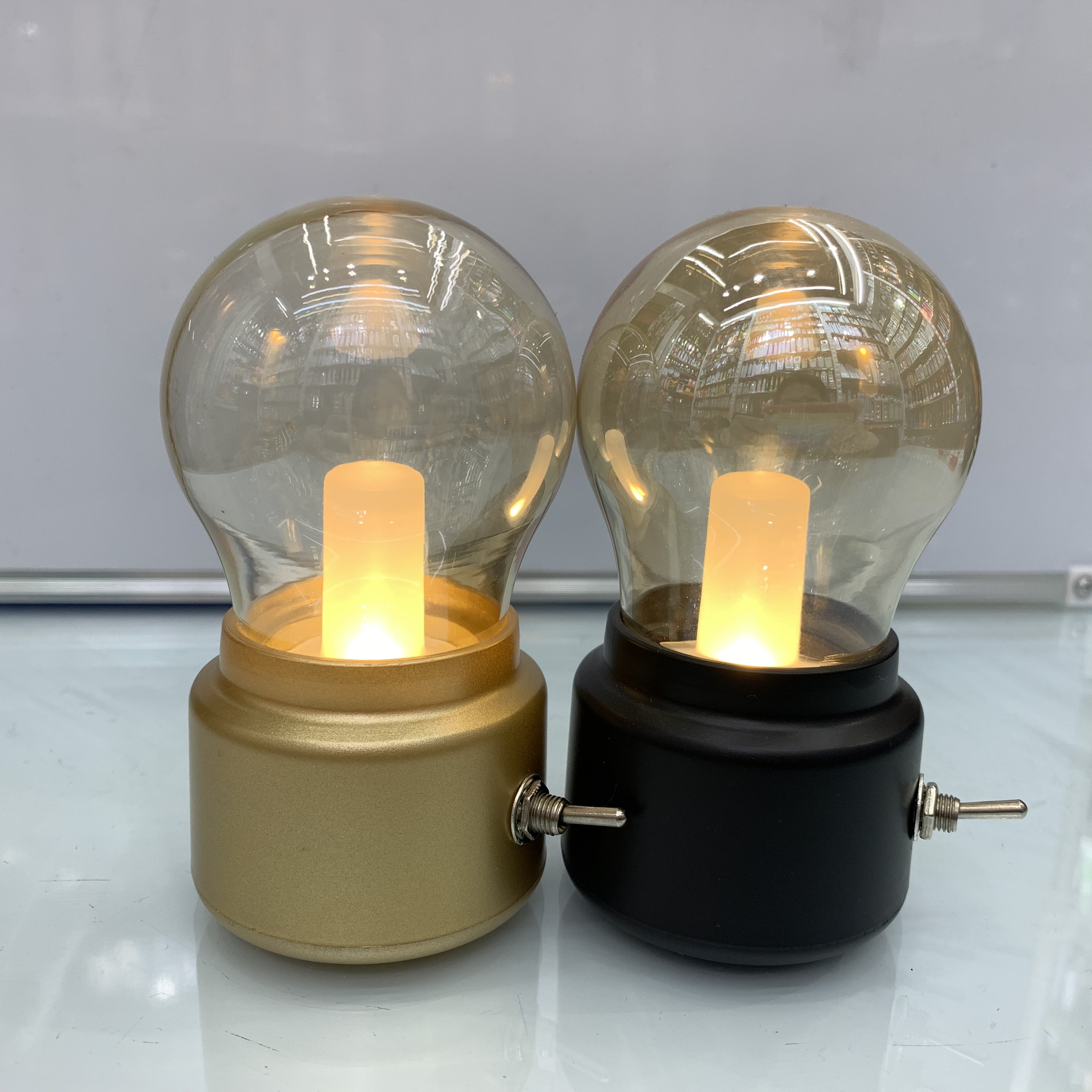 Night Lamp details Picture